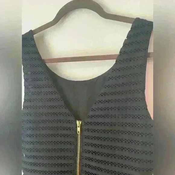 Everly Black Dress with Lace Pattern and Gold Zipper in Back Lined Size Small - Picture 13 of 16